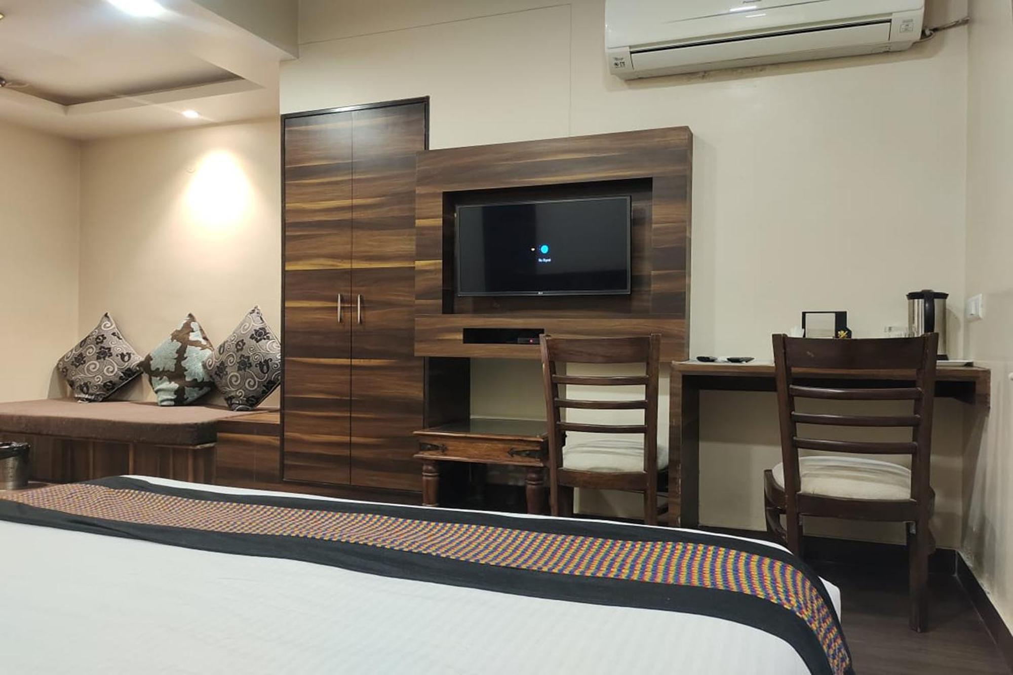 Hotel Rang Mahal Near Jaipur International Airport Exteriér fotografie
