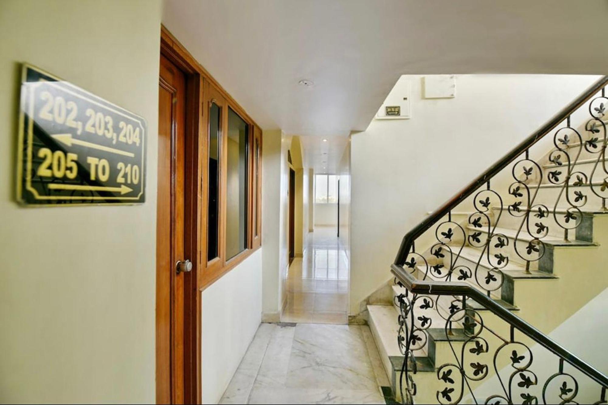 Hotel Rang Mahal Near Jaipur International Airport Exteriér fotografie