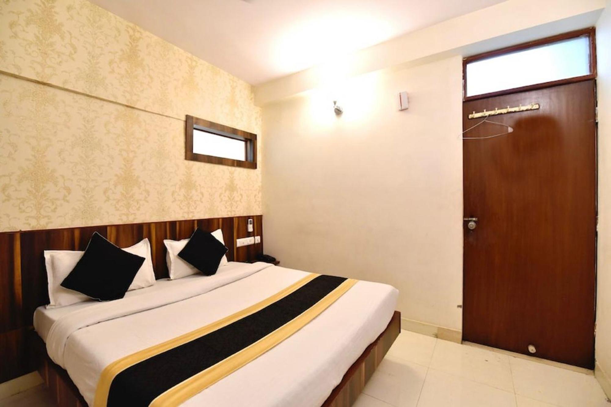 Hotel Rang Mahal Near Jaipur International Airport Exteriér fotografie